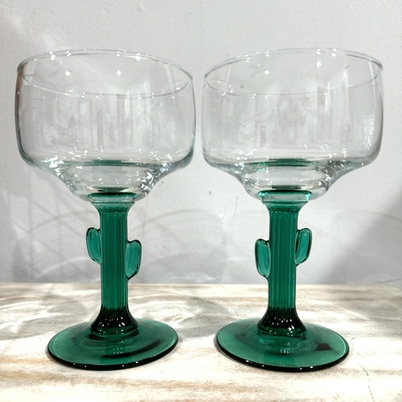 Set Of 2 Vintage Libbey Cactus Green Stemmed Margarita Glasses Western Boho - Picture 1 of 6